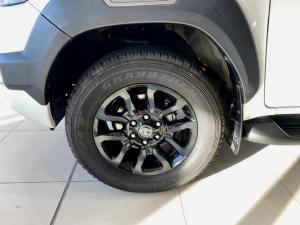 Toyota Hilux 2.8GD-6 double cab 4x4 Legend auto - Image 6