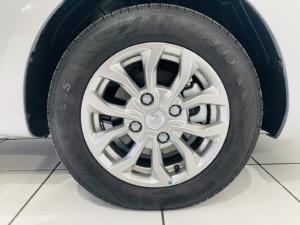 Proton Saga 1.3 Standard manual - Image 8