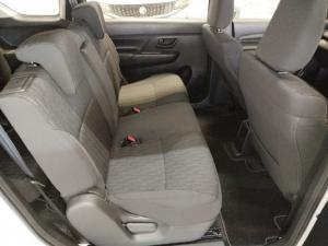 Toyota Rumion 1.5 S - Image 6