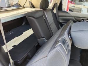Nissan X-Trail 2.5 4x4 Acenta Plus - Image 10