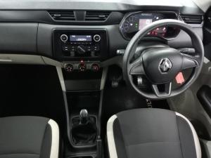 Renault Triber 1.0 Life - Image 7