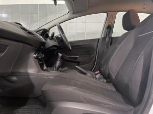 Ford Fiesta 5-door 1.4 Ambiente (aircon+audio) - Image 9