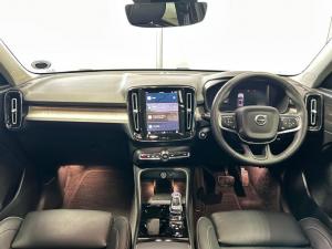 Volvo XC40 B4 Plus Dark - Image 14