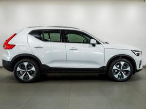 Volvo XC40 B3 Plus Bright - Image 8