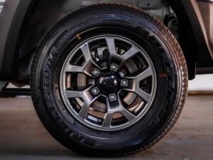 Suzuki Jimny 1.5 GLX AllGrip 5-door auto - Image 10