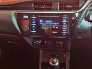 Toyota Corolla Quest 1.8 Plus manual - Image 13