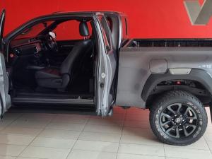 Toyota Hilux 2.8GD-6 Xtra cab Legend auto - Image 10
