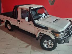 Toyota Land Cruiser 79 4.5D-4D V8 single cab LX - Image 3