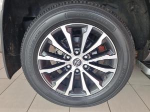 Toyota Land Cruiser Prado 2.8GD VX-L - Image 12