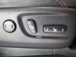 Toyota Land Cruiser Prado 2.8GD VX-L - Image 21