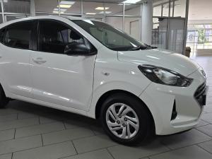 Hyundai Grand i10 1.0 Motion hatch manual - Image 4