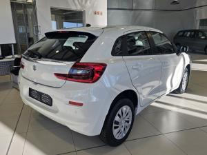 Suzuki Baleno 1.5 GL auto - Image 4