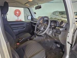 Suzuki Jimny 1.5 GLX AllGrip 5-door auto - Image 8