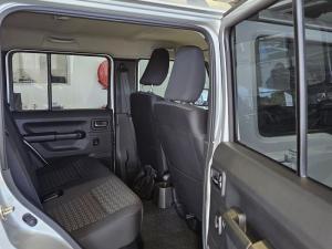 Suzuki Jimny 1.5 GLX AllGrip 5-door auto - Image 9