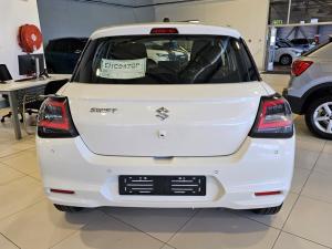 Suzuki Swift 1.2 GL+ auto - Image 4