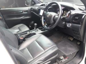 Toyota Hilux 2.8GD-6 double cab 4x4 Legend auto - Image 9