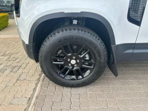 Land Rover Defender 110 D240 S - Image 7