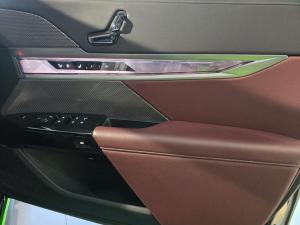 BMW i7 xDrive60 M Sport - Image 12