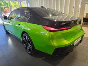 BMW i7 xDrive60 M Sport - Image 7