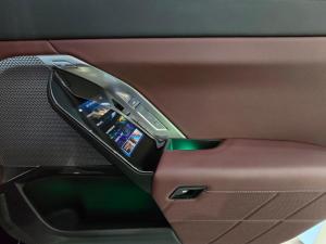 BMW i7 xDrive60 M Sport - Image 8