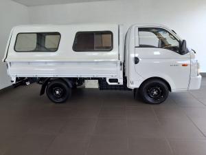 Hyundai H-100 Bakkie 2.6D deck - Image 8