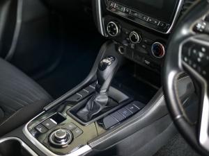 Isuzu mu-X 3.0TD LS 4x4 - Image 12