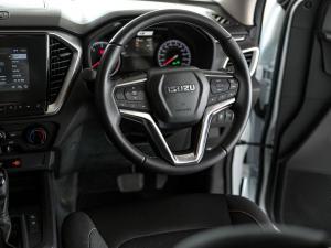 Isuzu D-Max 1.9TD double cab LS auto - Image 20