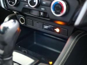 Isuzu mu-X 3.0TD LS 4x4 - Image 17