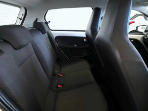 Volkswagen up! move up! 5-door 1.0 - Image 8