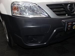 Nissan NP200 1.6i safety pack (aircon) - Image 6