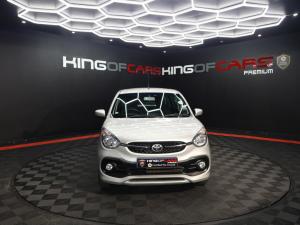 Toyota Vitz 1.0 XR manual - Image 2
