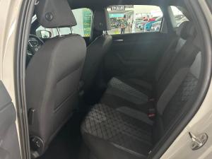 Volkswagen Polo hatch 1.0TSI R-Line - Image 21