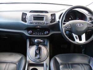 Kia Sportage 2.0 auto - Image 18