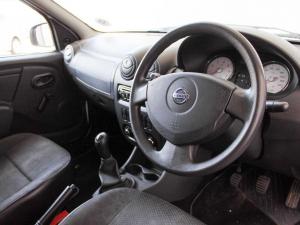 Nissan NP200 1.6i - Image 12