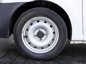 Nissan NP200 1.6i - Image 12
