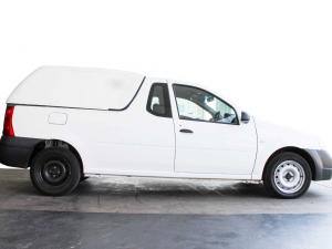 Nissan NP200 1.6i - Image 8