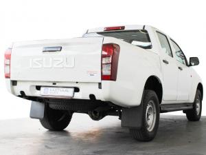 Isuzu KB 250D-Teq double cab Hi-Rider - Image 6