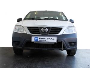 Nissan NP200 1.6i safety pack (aircon) - Image 2