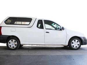 Nissan NP200 1.6i safety pack (aircon) - Image 6