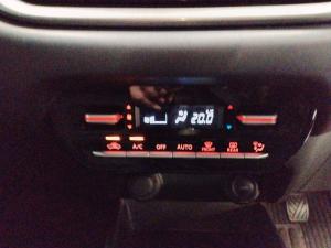 Toyota Starlet 1.5 XR manual - Image 10