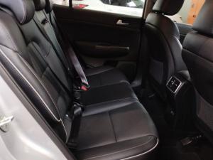 Kia Sportage 2.0 EX Plus - Image 13