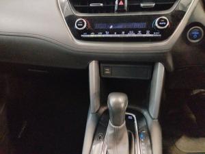 Toyota Corolla Cross 1.8 Hybrid XS - Image 11