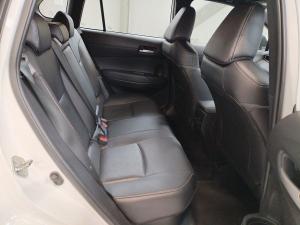 Toyota Corolla Cross 1.8 Hybrid XS - Image 12