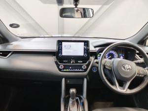 Toyota Corolla Cross 1.8 Hybrid XS - Image 13