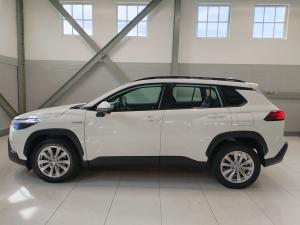 Toyota Corolla Cross 1.8 Hybrid XS - Image 3