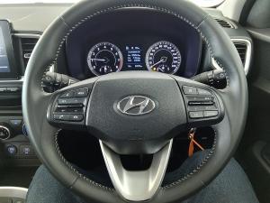 Hyundai Venue 1.0T Fluid auto - Image 11
