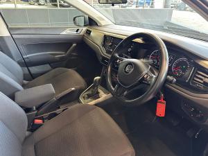 Volkswagen Polo hatch 1.0TSI Comfortline auto - Image 10