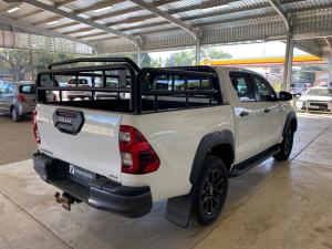 Toyota Hilux 2.8GD-6 double cab 4x4 Legend auto - Image 2