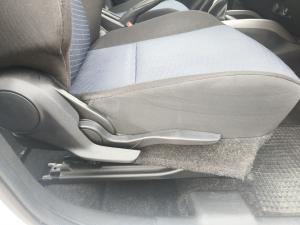 Toyota Starlet 1.4 Xi - Image 20