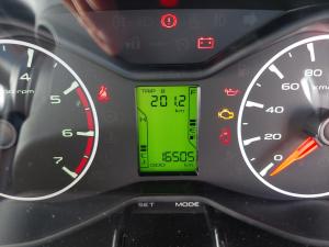 Mahindra Pik Up 2.2CRDe single cab S4 (aircon) - Image 8